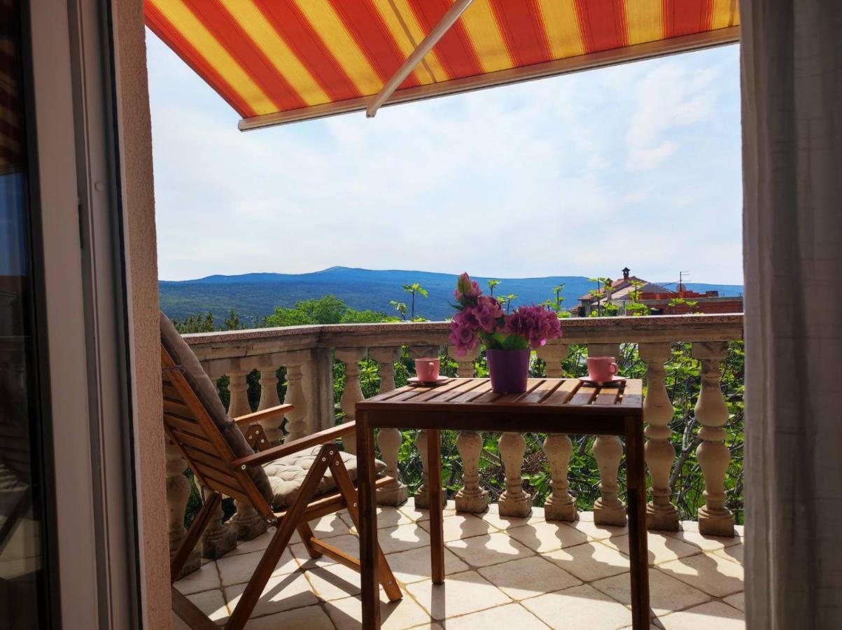 Lavanda Apartment Крк Экстерьер фото